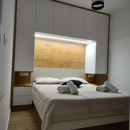 Marcelina 1 With Private Pool Appartement