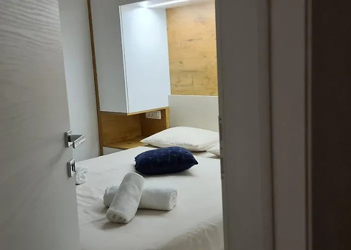 Marcelina 1 With Private Pool Appartement