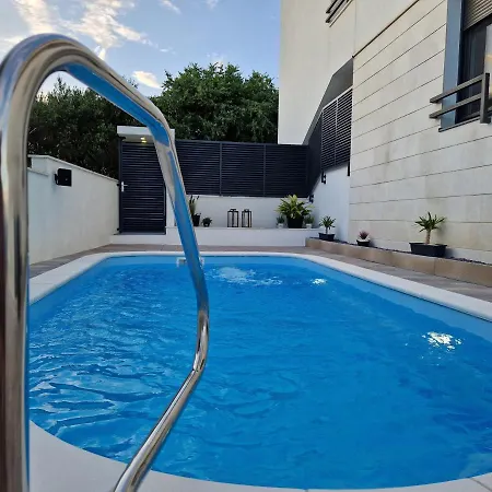 Lägenhet Marcelina 1 With Private Pool