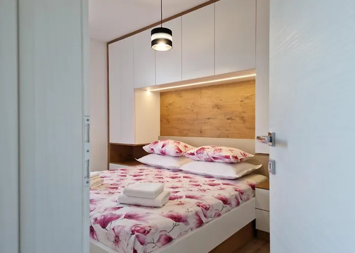 Marcelina 1 With Private Pool